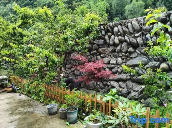 Li Bipeng · Yunxi Vacation Apartment