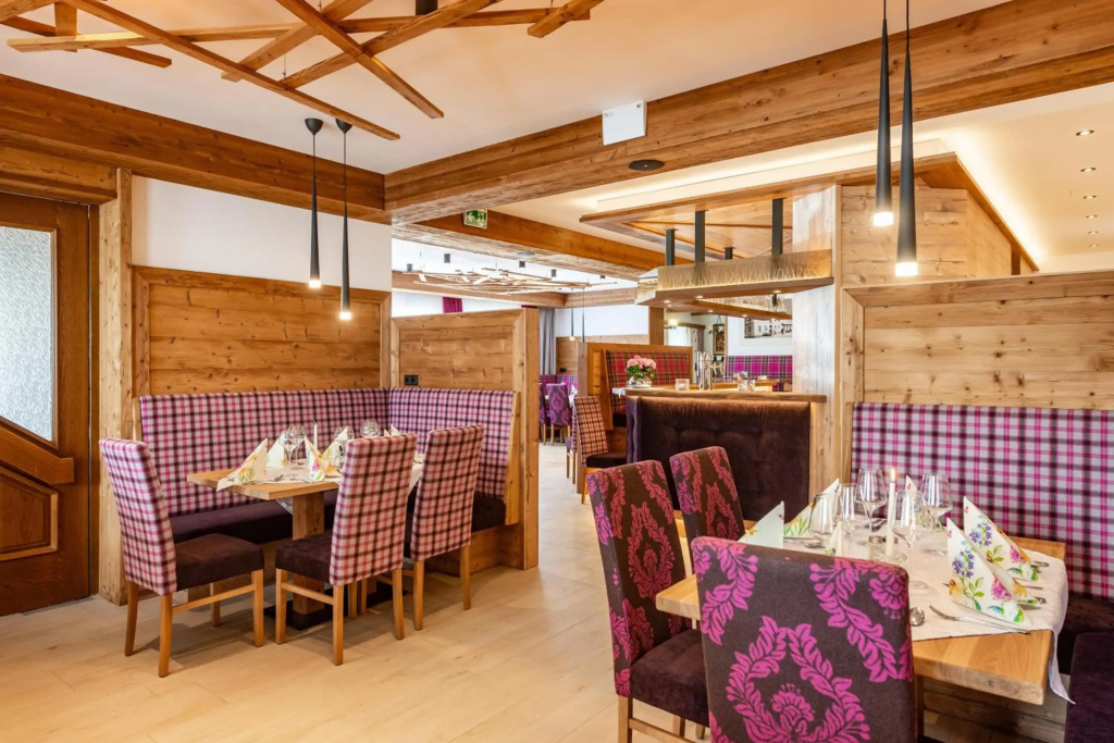 Hotel-Restaurant Schwaiger***