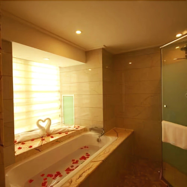 Merry Home Hotel
