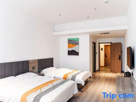 Landeng Selected Hotel (Wanzheng Square Branch, Dongsheng District)