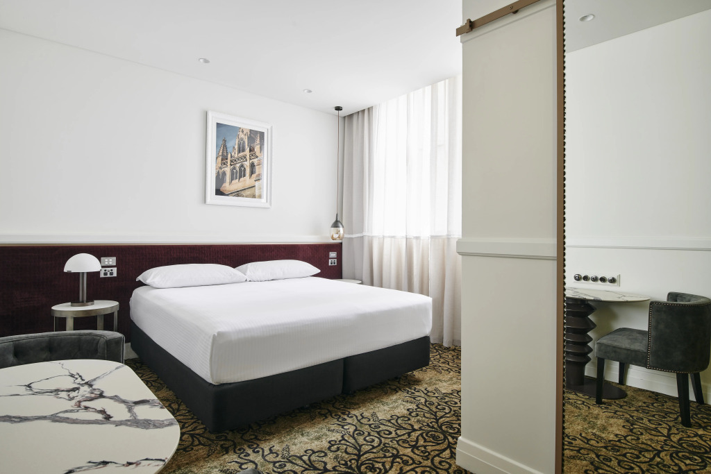 Rendezvous Hotel Melbourne