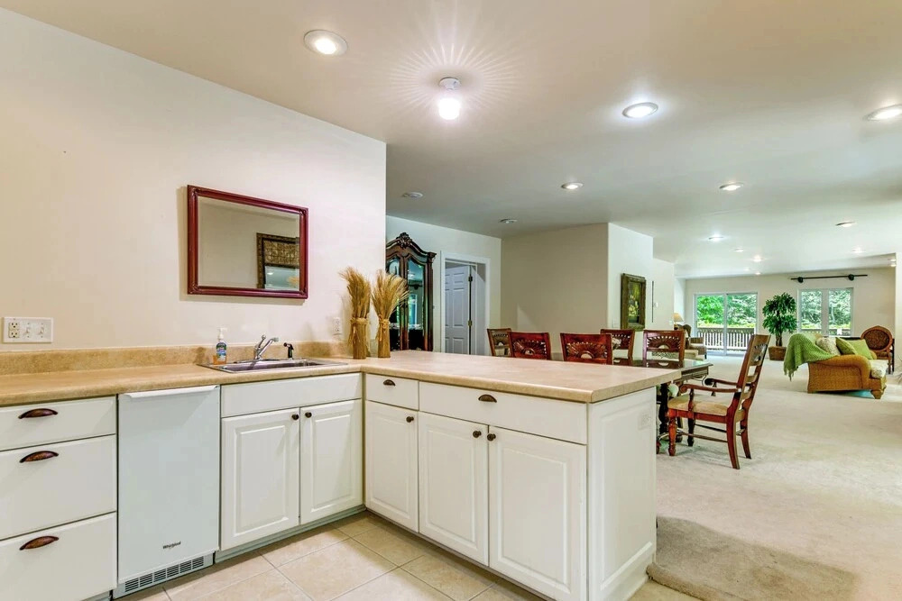 Group-friendly Mtn Estate 2 Mi to Dtwn Waynesville