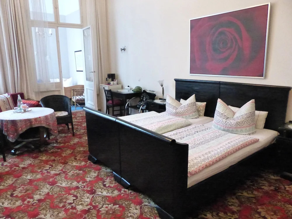 Hotel Pension Columbus am Kurfürstendamm