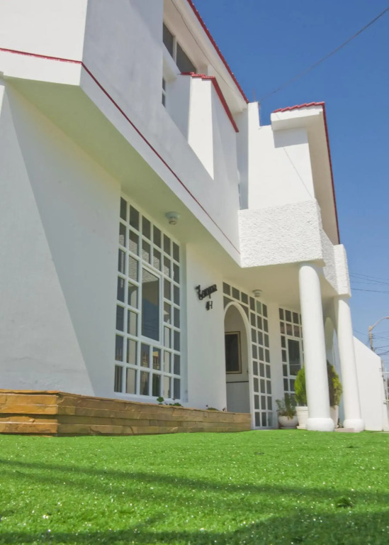 Le Prince Apart Tacna