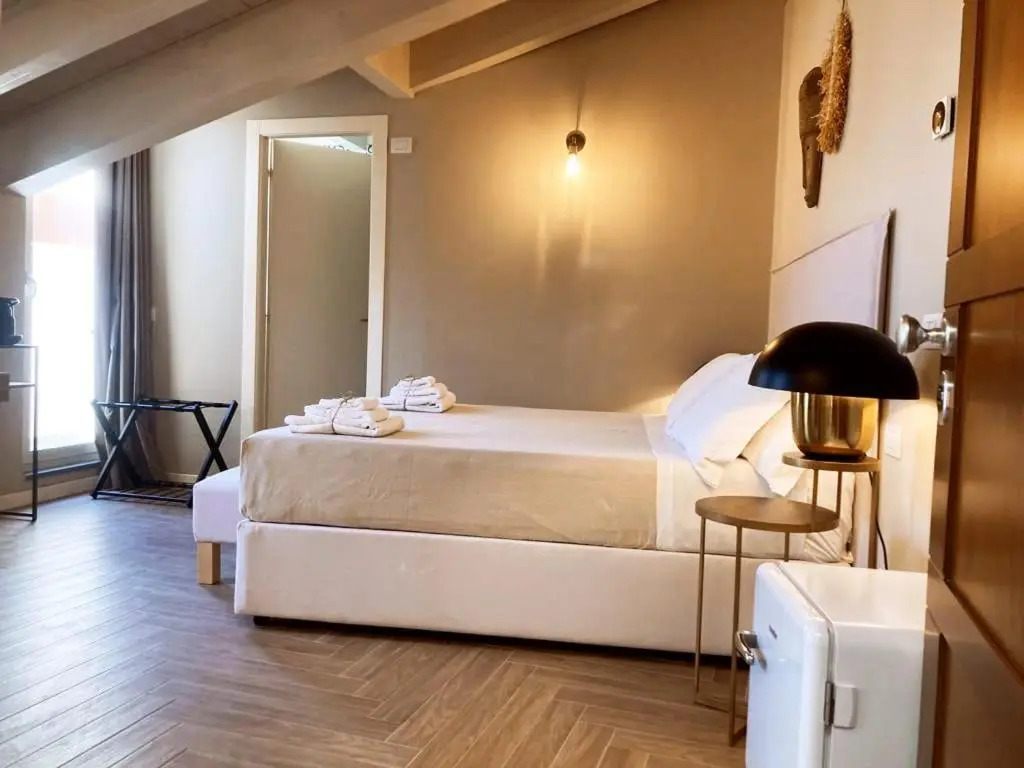 Gatto Bianco Rooms 42