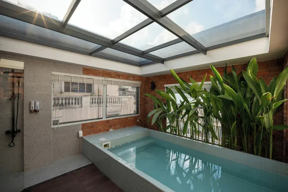 Zeus Living - City Central