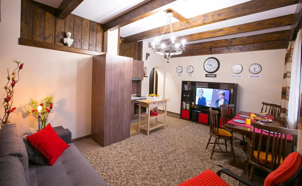 Spacious Apartment Next To Metro - Marousi