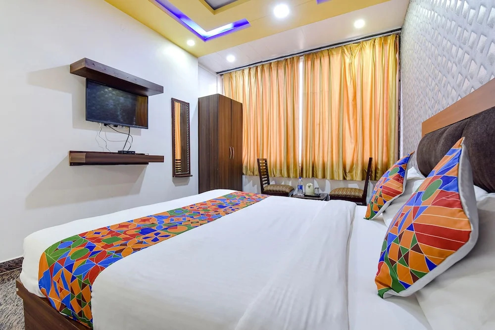 Fabhotel Diamond Key
