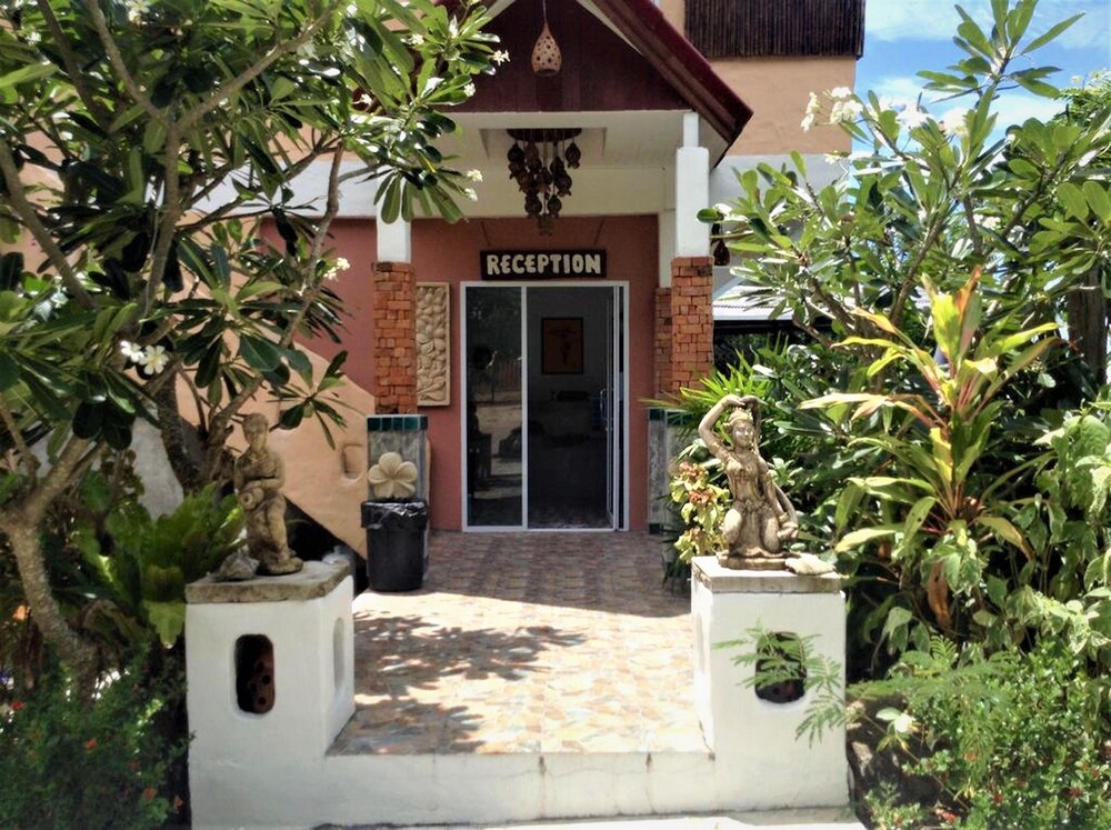 Sairee View Resort