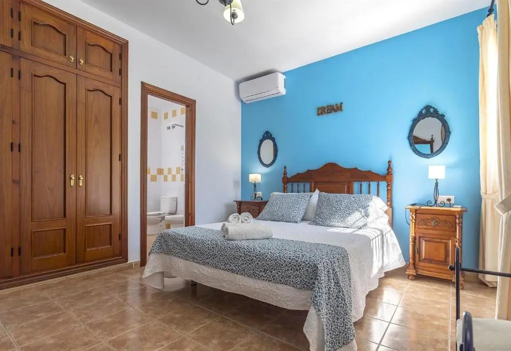 Villa Manuel