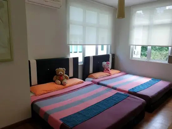 Shamrock Beach Villa Penang CORNER No10 Sleeps 25