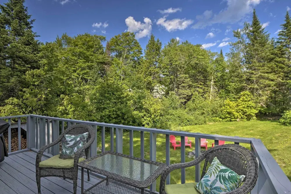 All-season Sanctuary: Steps to Moosehead Lake