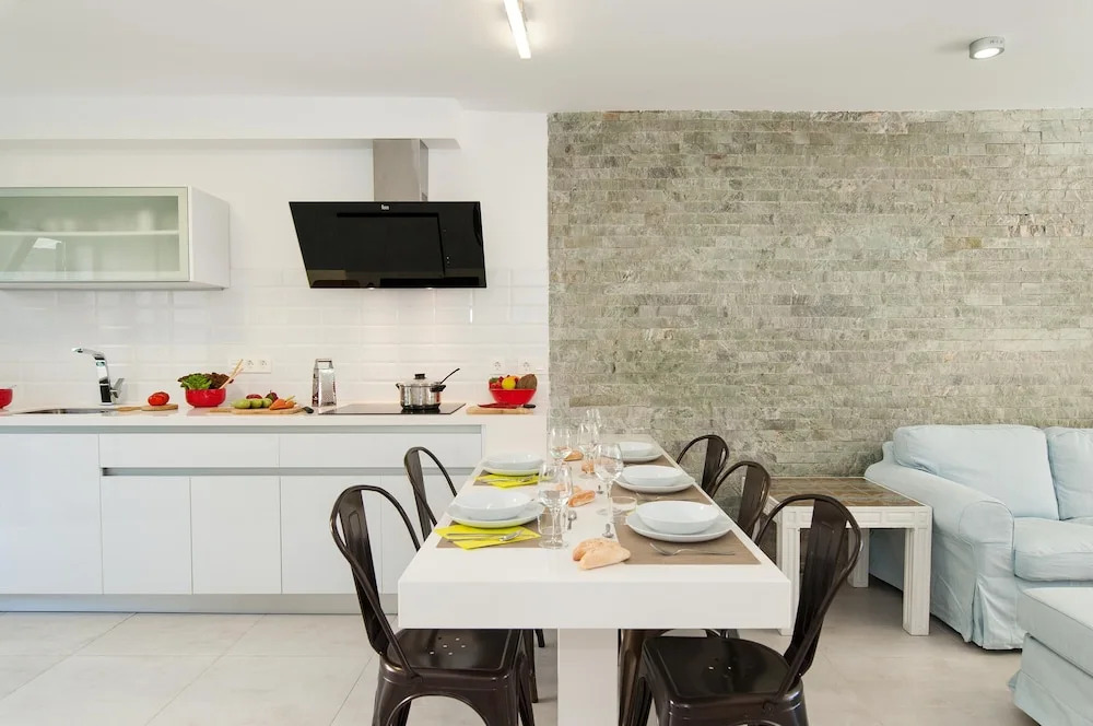 Beachfront Apartment Las Burras FA03 by VillaGranCanaria