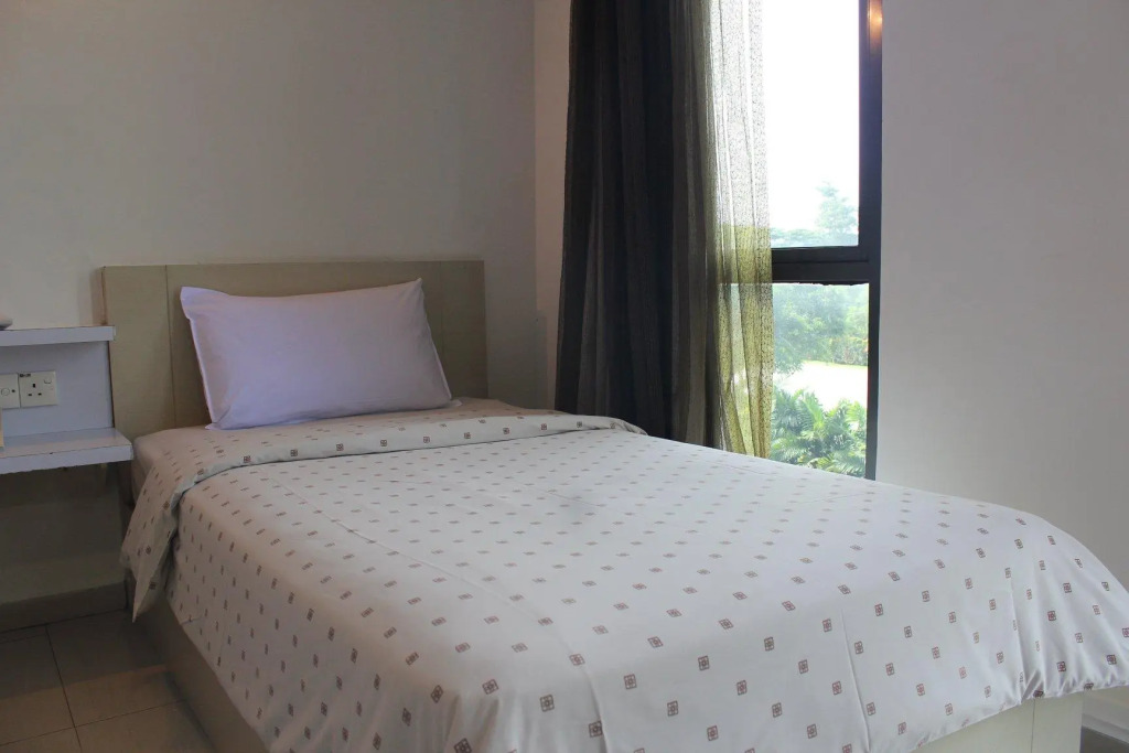Kozi Hotel by Ardens - Danga Bay
