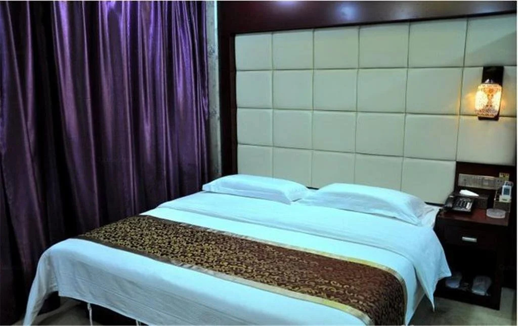 Yinchuan Sihai Yijia Inn