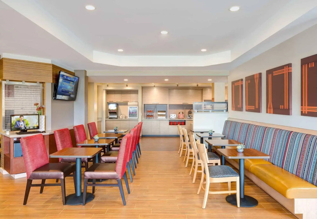 TownePlace Suites Charleston Airport/Convention Center