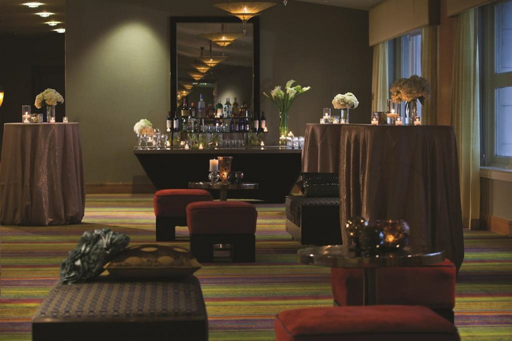 Renaissance New Orleans Pere Marquette French Quarter Area Hotel