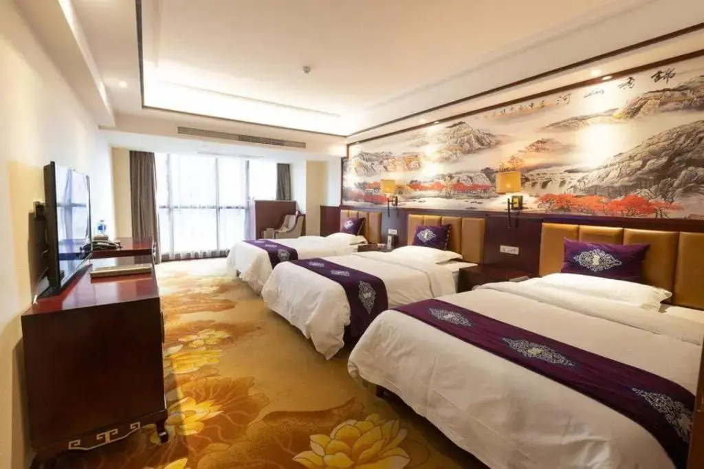 Tianmen Hotel