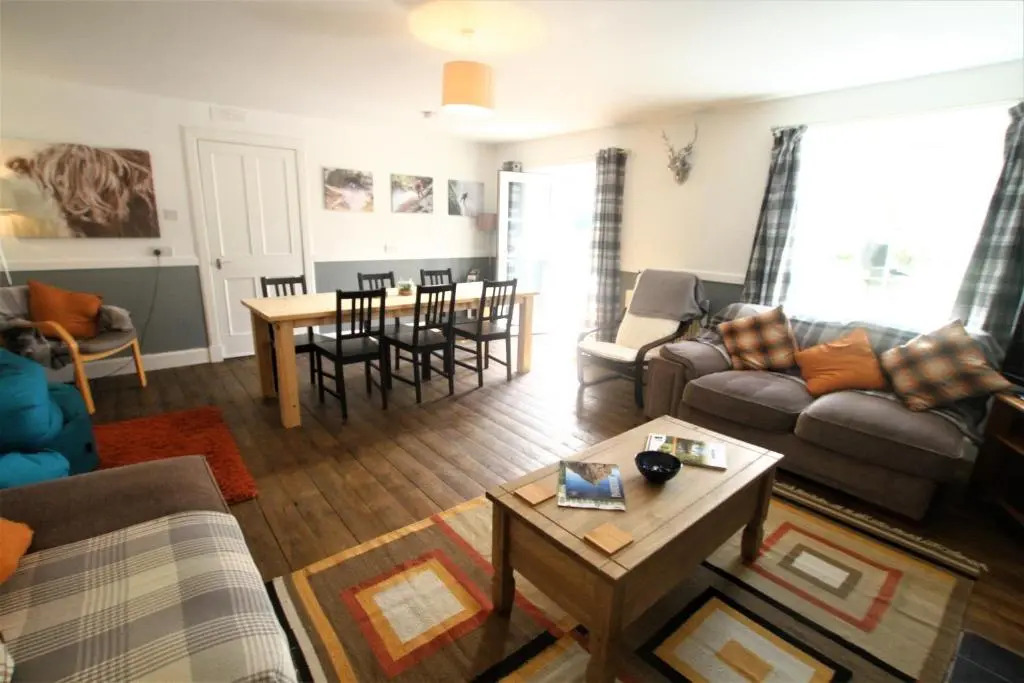 Tay Bunkhouse