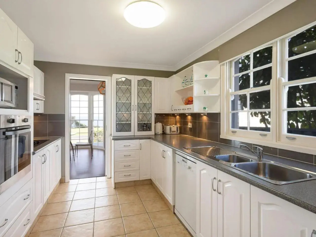31 McMillan Crescent