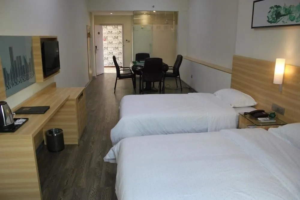 Aiwan Hotel