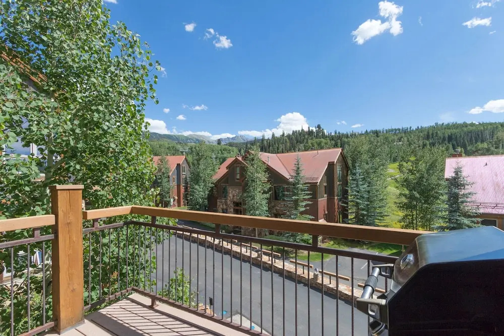 Terraces 402 by Exceptional Stays