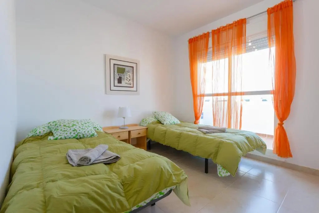 Atico La LUZ-Rota free parking by Cadiz4Rentals