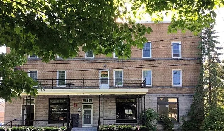 Hotel sawyerville