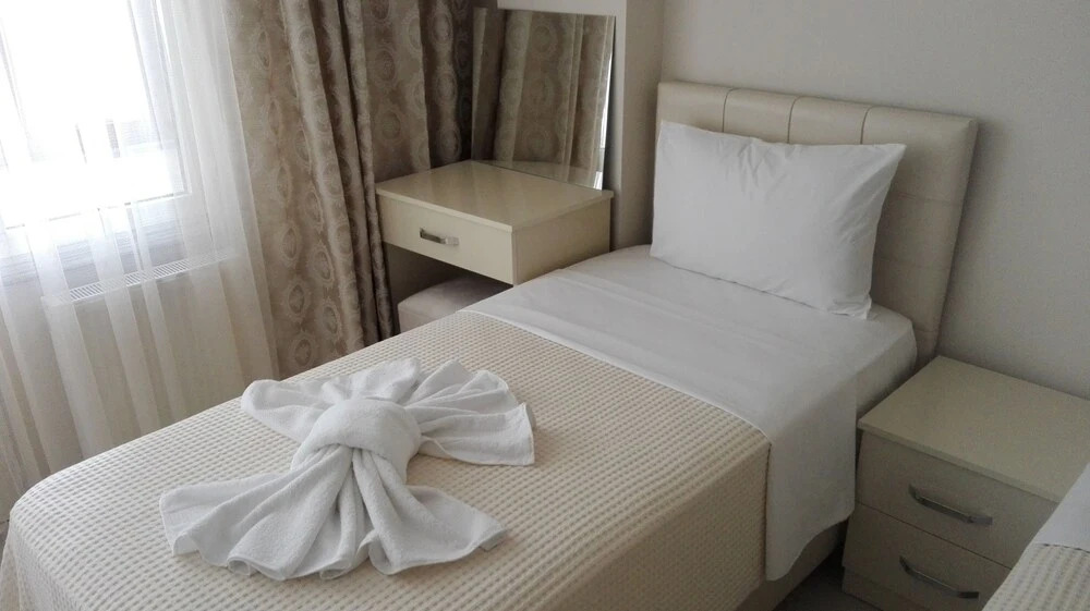 Napolyon Otel