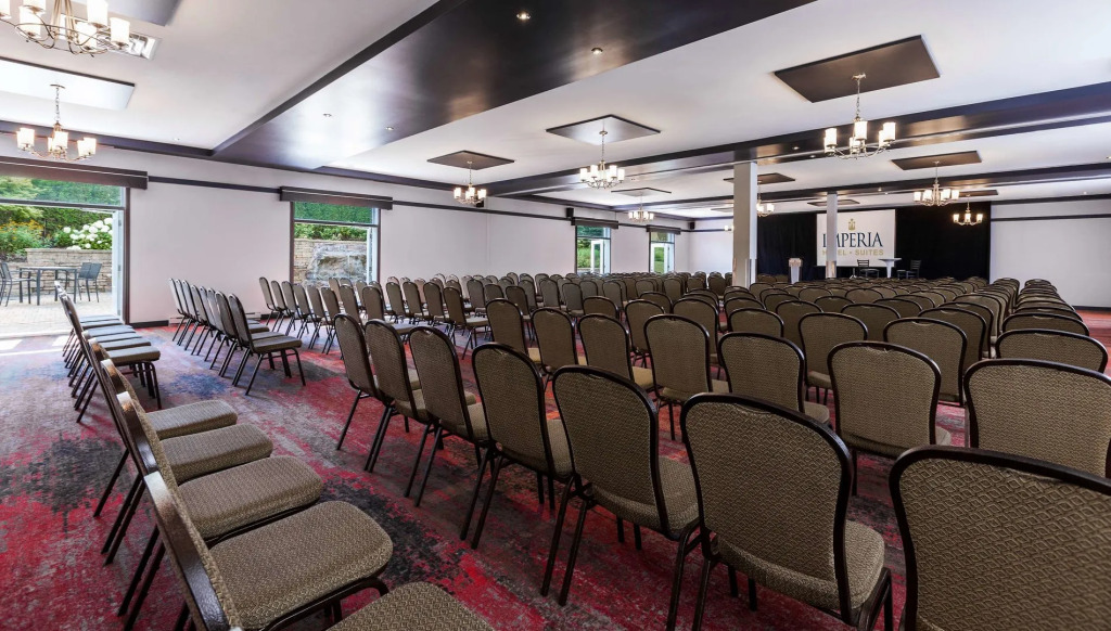 Imperia Hotel & Suites Saint-Eustache