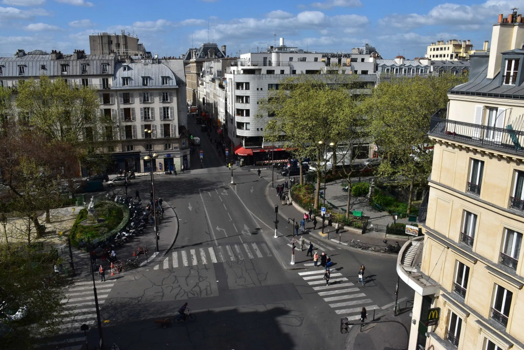 Absolute Hotel Paris République