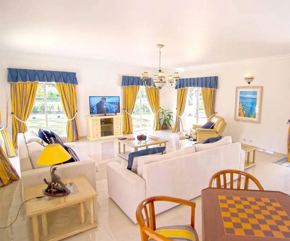 Villa With 7 Bedrooms in Quarteira, With Private Pool, Enclosed Garden and Wifi - 2 km From the Beach