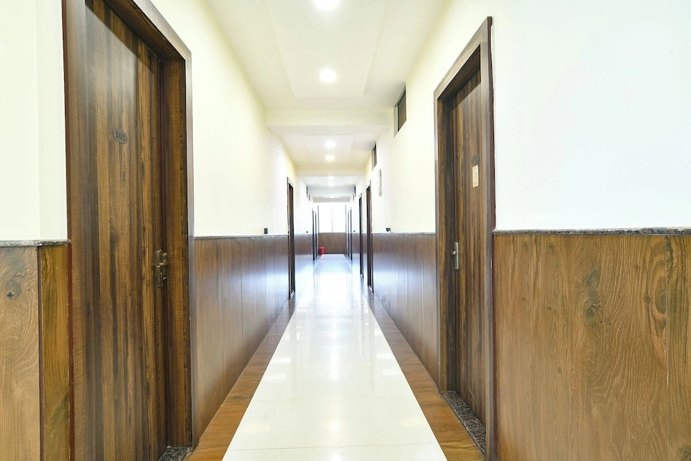 FabHotel Rama