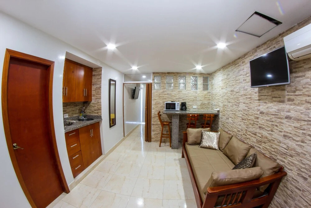 Conquistador Apartaments By SYA
