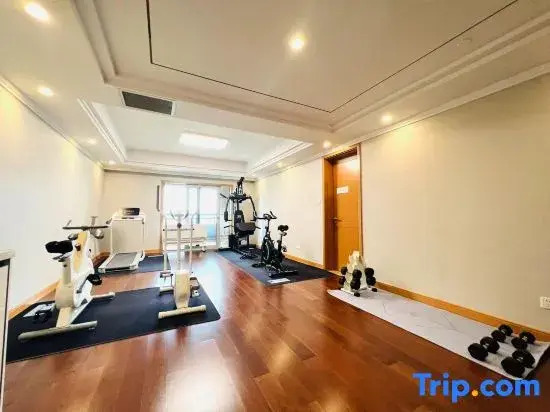 Wuhan Nanjing Garden S High-altitude Hotel (Hankou Railway Station Oceanwide CBD Branch)