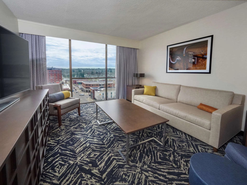 Doubletree By Hilton Jamestown, Ny