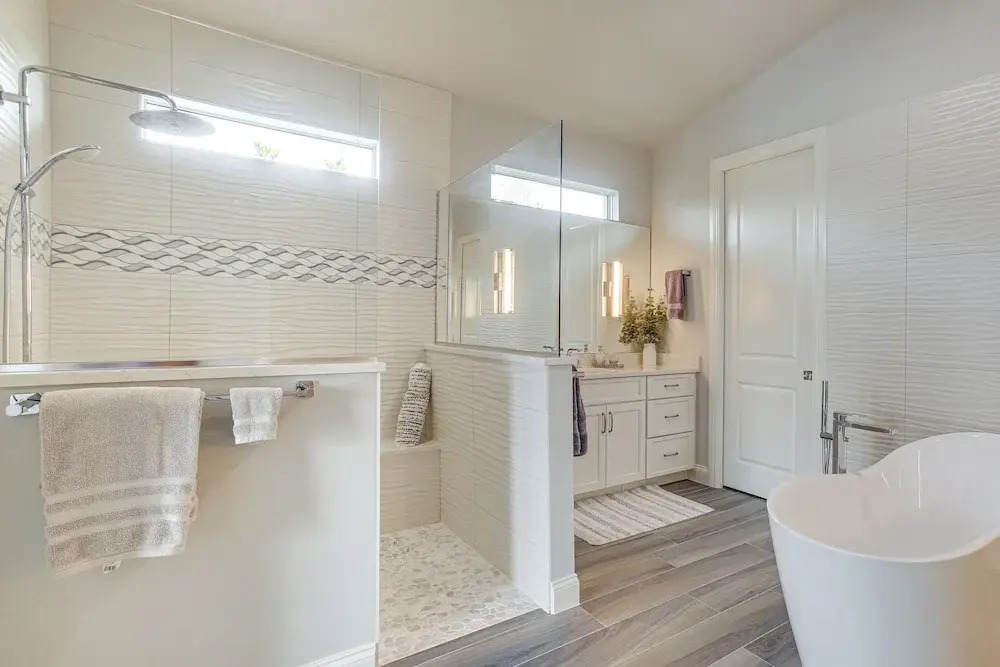 Luxe Canal-front Getaway w/ Pool in Punta Gorda!