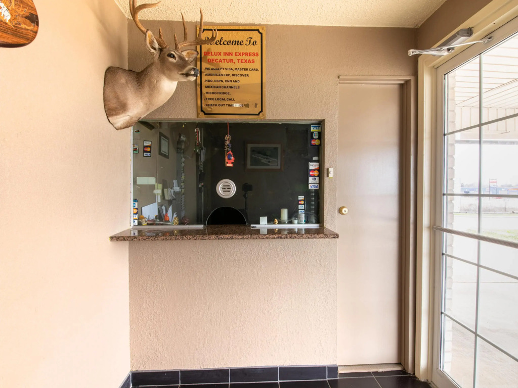 OYO Hotel Decatur TX Hwy 287 Northwest
