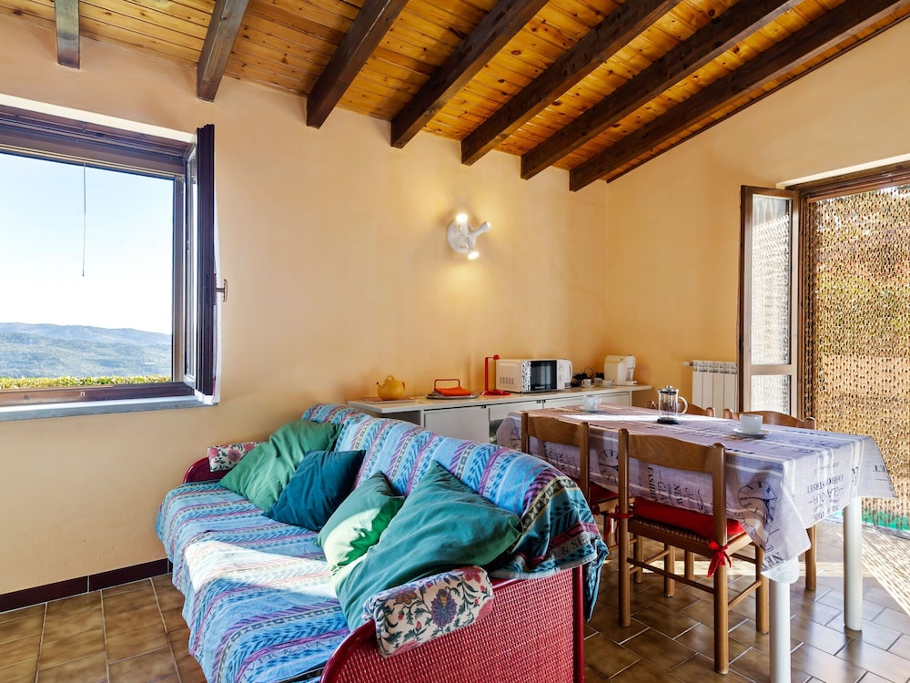 Striking Holiday Home in Diano Arentino With Garden