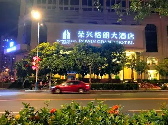 Rowin Grand Hotel
