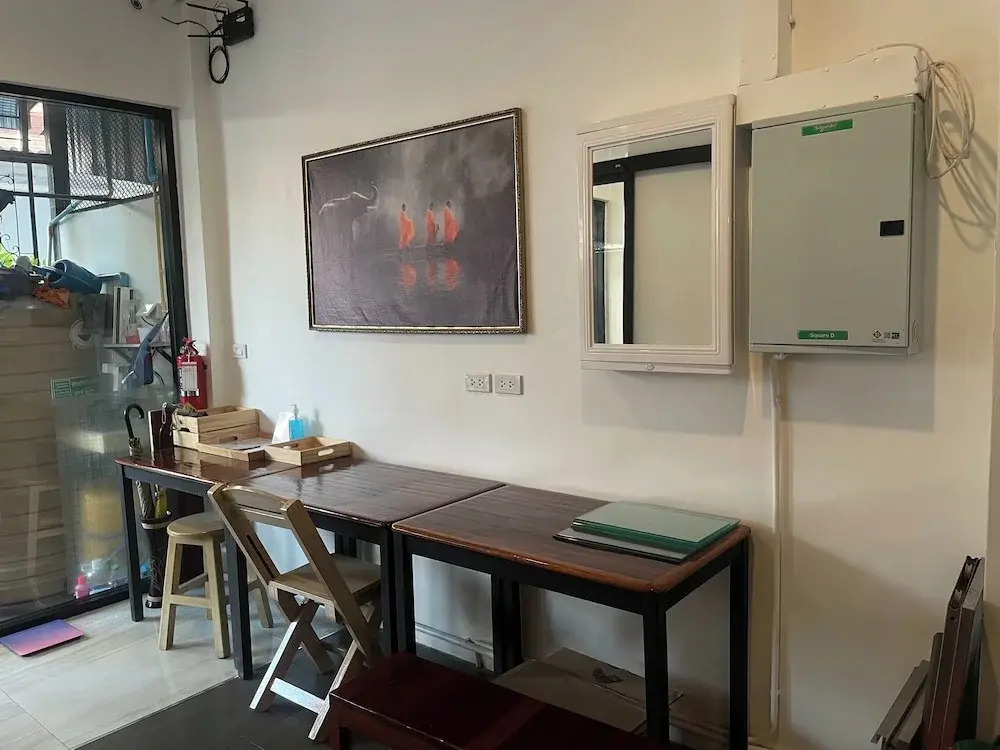 M3 Bangkok Bake & Bed
