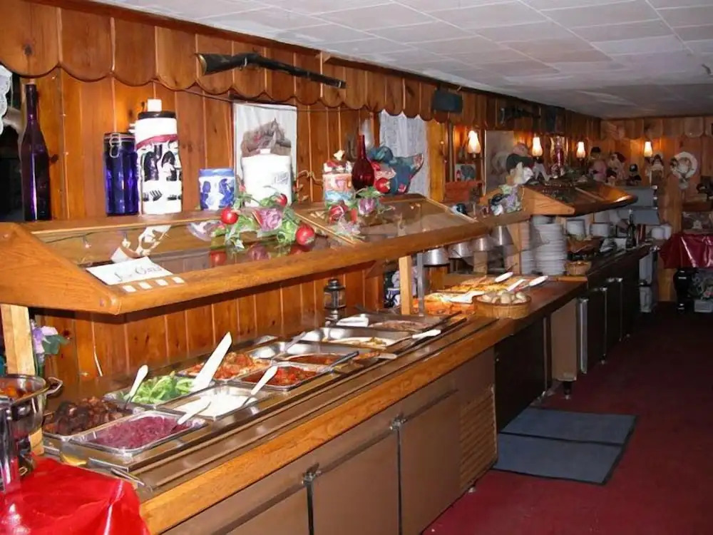 Colonial Inn