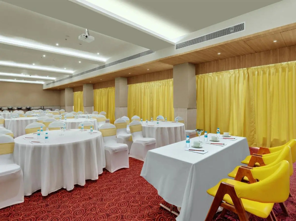 Viola Beacon Resort, Lonavala