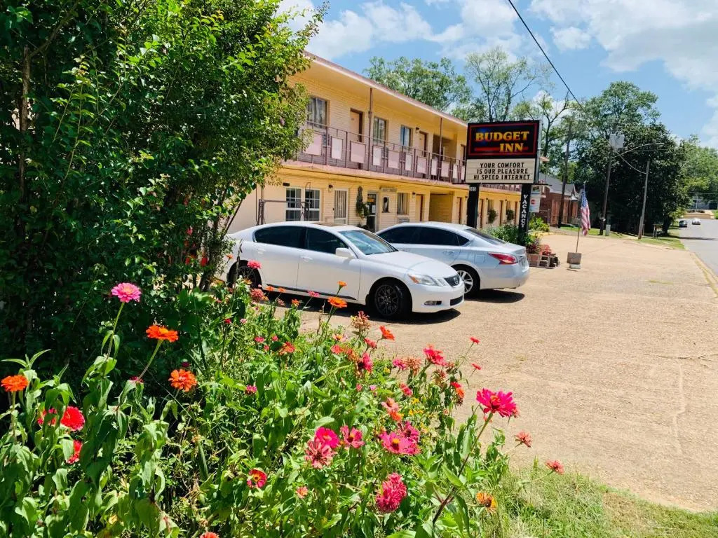 Budget Inn