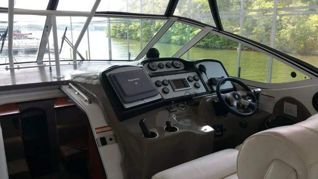 Yachta Yachta Yachta on the wata island and cruise rental