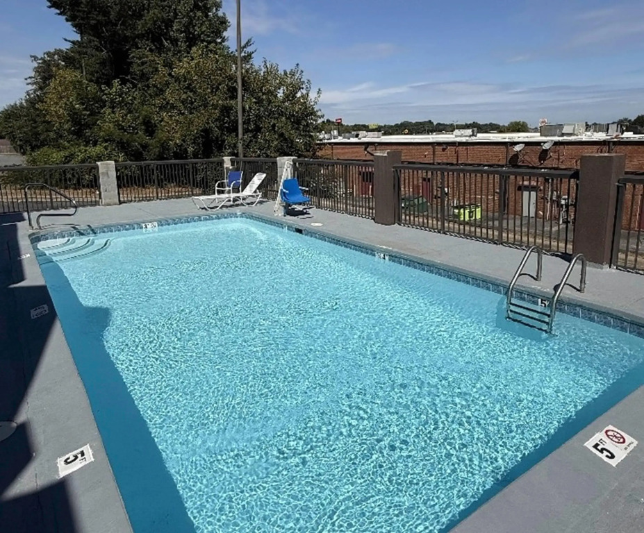 Quality Inn & Suites Thomasville-High Point