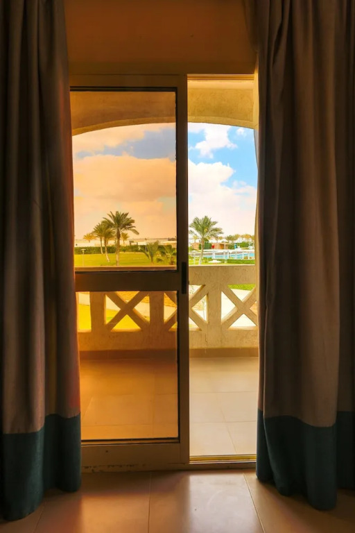 Mousa Coast Hotel & Spa