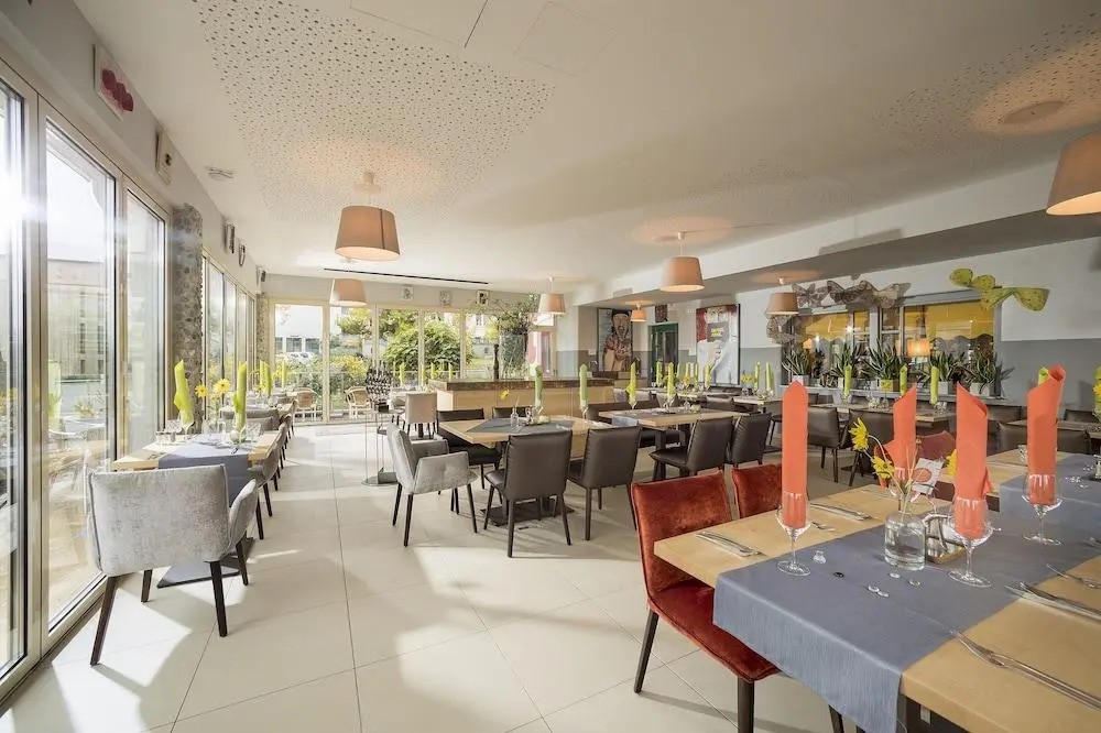 Malerwinkl Restaurant + Kunsthotel