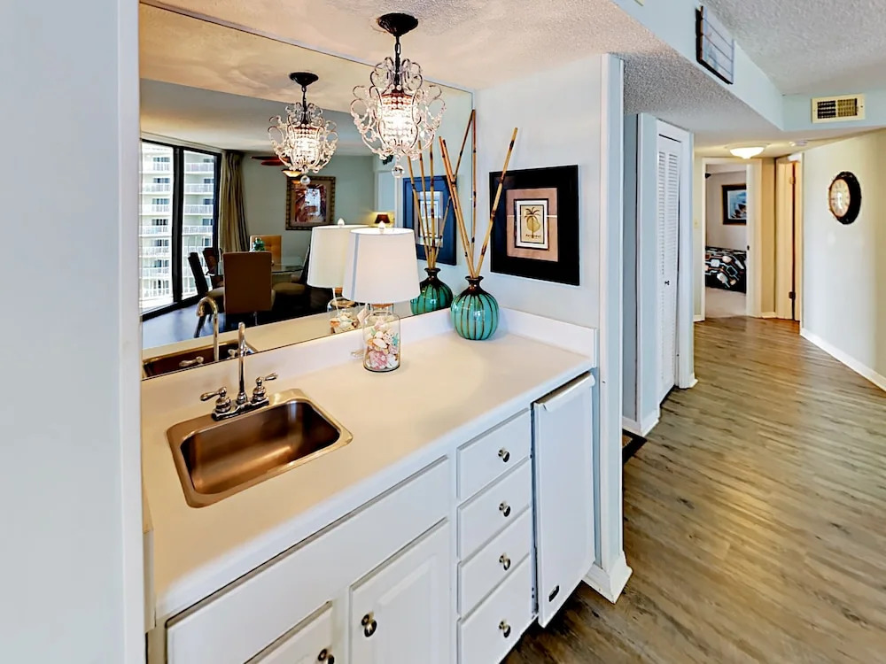 24522 Perdido Beach Boulevard Condo #5714 3 Bedrooms 2 Bathrooms Condo