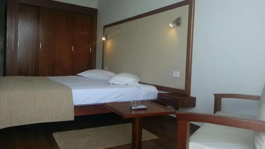 Hotel Corniche Palace